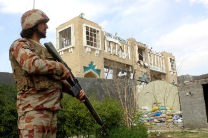 Afganistan - Pakistan savaşı