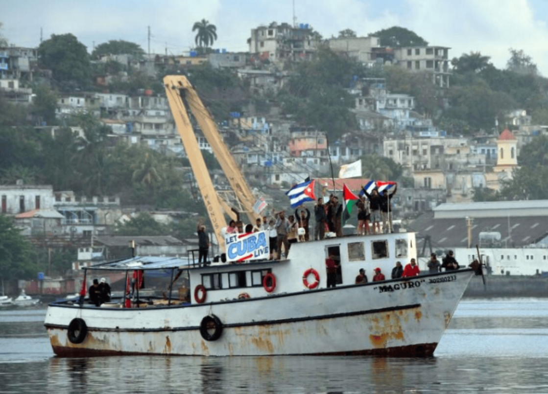 Küba'ya destek filosu