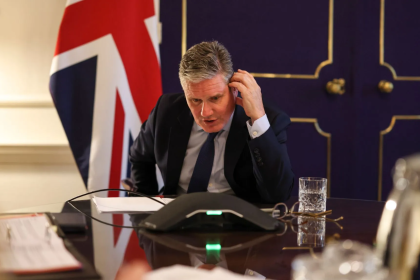 Britanya Başbakanı Starmer