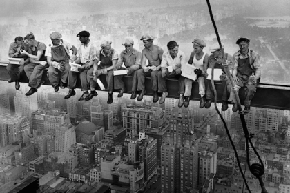 Bir Gökdelen Tepesinde Öğle Yemeği, 1932.