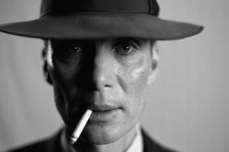 "Oppenheimer", başrolde Cillian Murphy, yönetmen Christopher Nolan, 2023.
