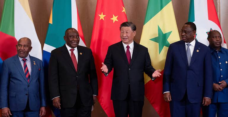 Xi Jinping, Afrika devlet başkanları ile birlikte