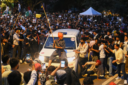 Hindistan'da Gençlik İsyanı